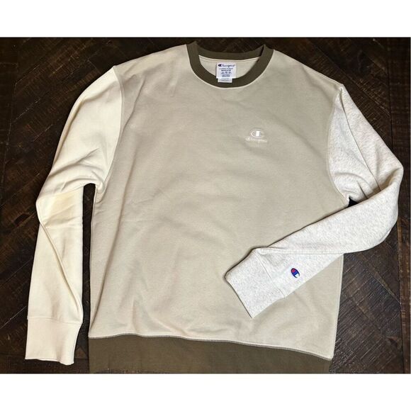 Champion Men’s Beige and Gray Pullover Crewneck Sweater Size Medium - Picture 1 of 5